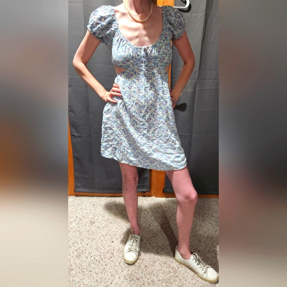 Japna Floral Puff Sleeve Dress